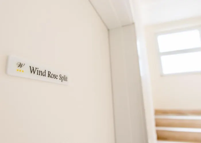 Гостьовий будинок Wind Rose 3*