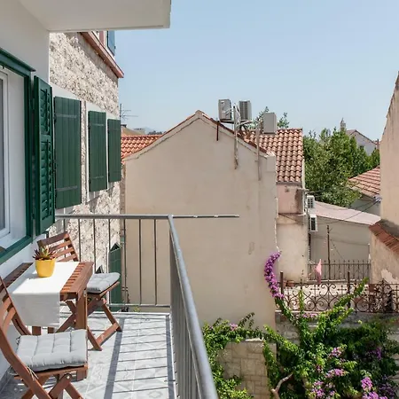 Wind Rose Guest house 3*